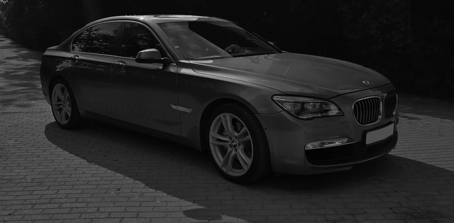 Samochód w warsztacie Mern Serwis – niezależny serwis BMW, Rolls-Royce i MINI